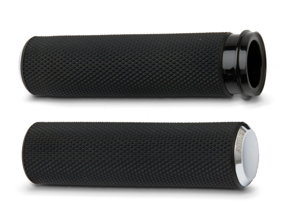 Knurled Fusion Handgrips – Chrome. Fits H-D with Throttle Cable.