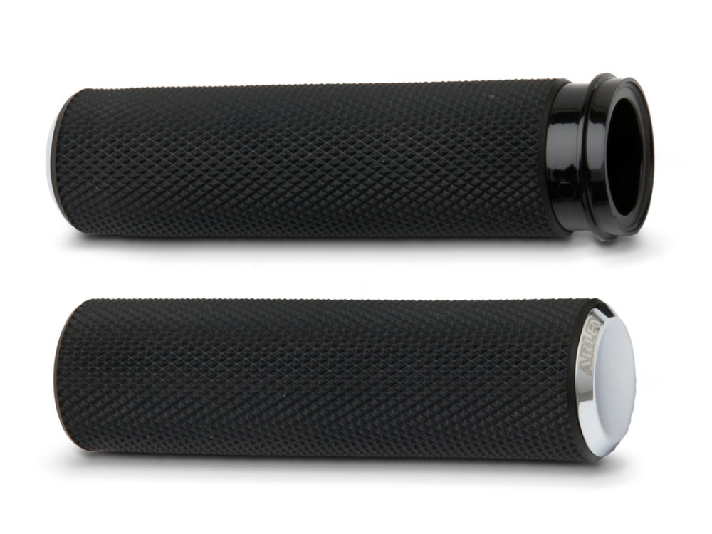 Knurled Fusion Handgrips - Chrome. Fits H-D with Throttle Cable.