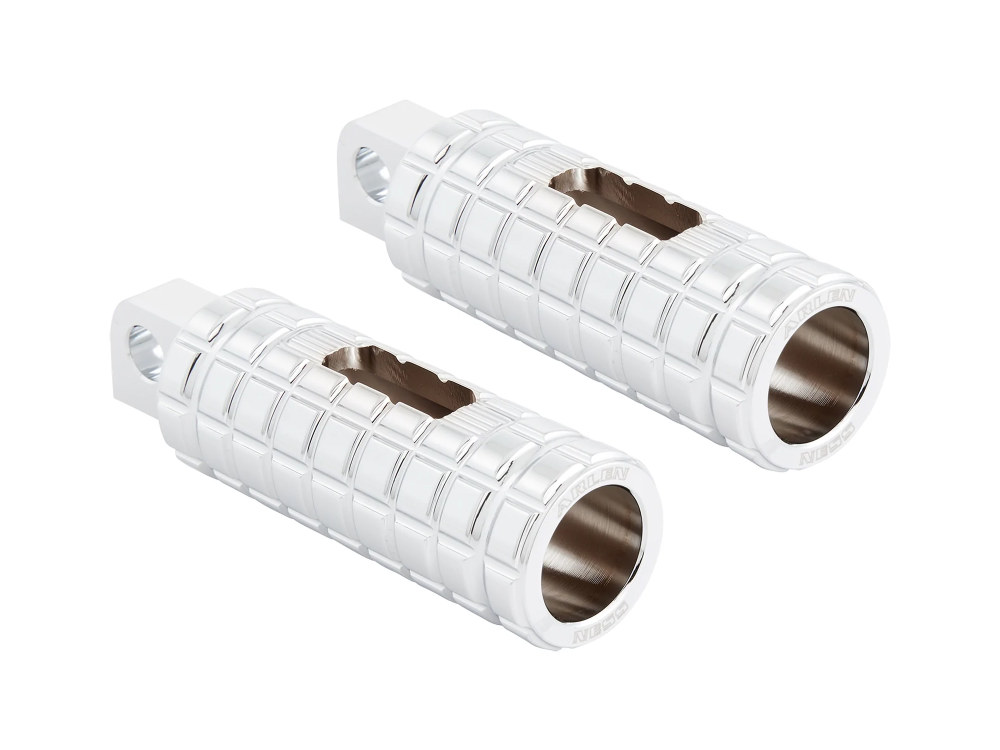 SpeedLiner Footpegs - Chrome. Fits Softail 2018up Front Rider