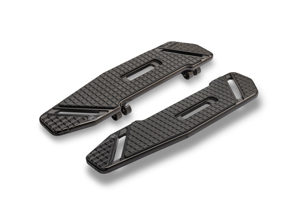 SpeedLiner Front Floorboards - Black. Fits FL Softail 2018up.