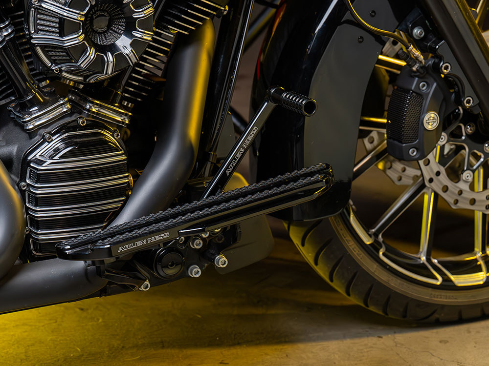 +3in. Extended Reach Foot Control Kit – Black. Fits Touring 2008up