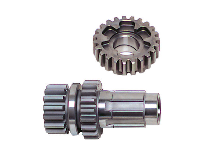 3rd Gear Set. Fits 4Spd Big Twin Mid 1976-1986 with Caged Needle Bearings.