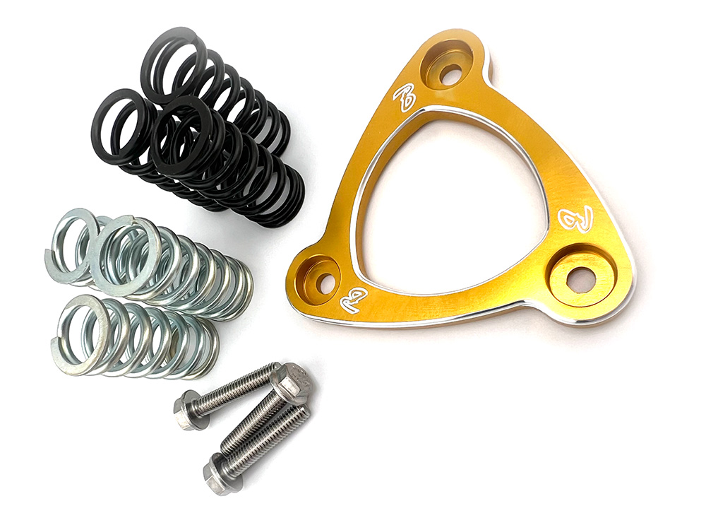 Barnett CLUTCHES Stinger High Pressure Clutch Spring Retainer - Gold. Fits CVO Big Twin 2013up, 'S' Models 2016up, Softail 2018up & Touring 2017up