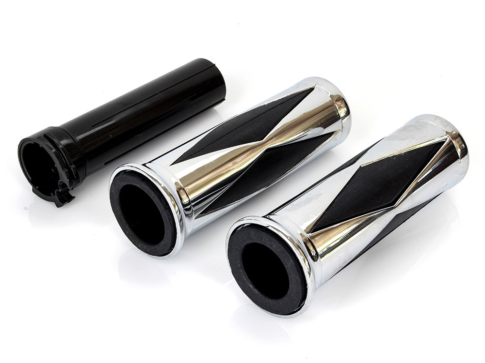 Diamond Style Handgrips – Chrome. Fits H-D with Throttle Cable.