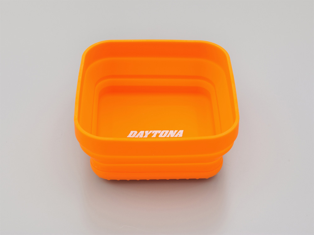 Daytona JAPAN Collapsible Silicone Tray with Magnetic Base - Square
