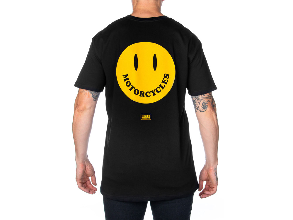 Death Collective Smiley T-Shirt – Black. X-Large