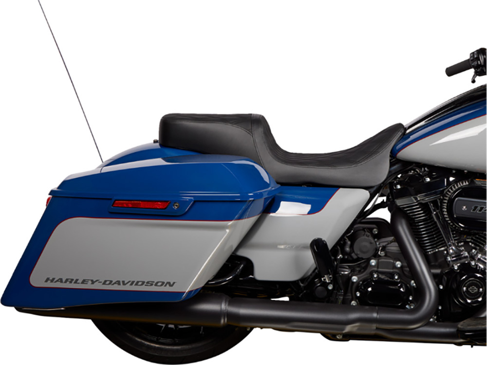 Drag Specialties Performance Predator 2up Dual Seat with Black Double Diamond Lattice Stitch. Fits Most Touring 2008-2024