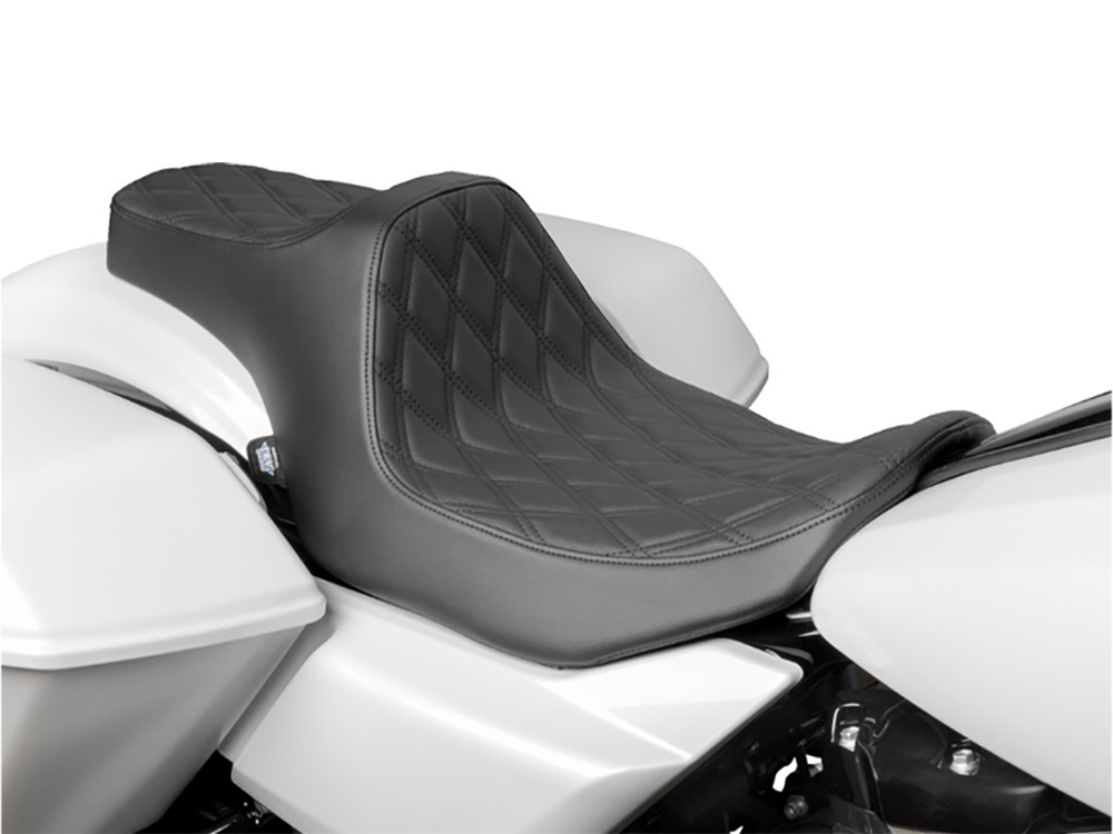 Drag Specialties Predator 3 Dual Seat with Black Double Diamond Lattice Stitch. Fits CVO Touring 2023up, Street Glide & Road Glide 2024up, Touring 2025up