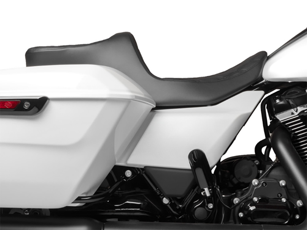 Drag Specialties Predator 3, 2up Dual Seat with Black Double Diamond Lattice Stitch. Fits CVO Touring 2023up, Street Glide & Road Glide 2024up, Touring 2025up