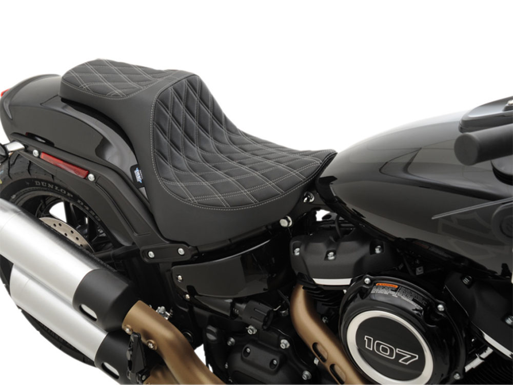 Predator 3 Dual Seat with Silver Double Diamond Lattice Stitch. Fits Fat Bob 2018-2024