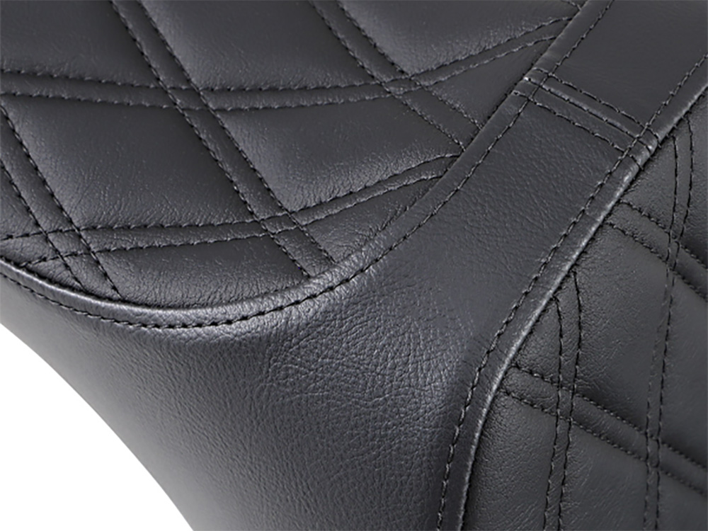 Drag Specialties Predator 3 Dual Seat with Black Double Diamond Lattice Stitch. Fits Softail Deluxe, Heritage Softail, Slim & Street Bob 2018up & Standard 2020up