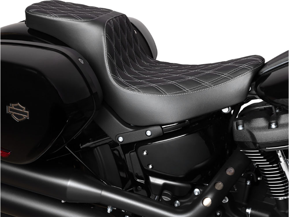 Performance Predator 2up Dual Seat with Silver Double Diamond Lattice Stitch. Fits Sport Glide & Low Rider 2018up, Low Rider S 2020up & Low Rider ST 2022up