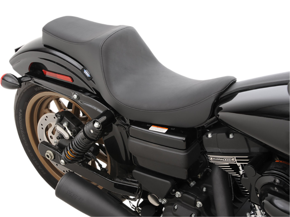 Drag Specialties Predator 3 Dual Seat – Smooth Black. Fits Dyna 2006-2017