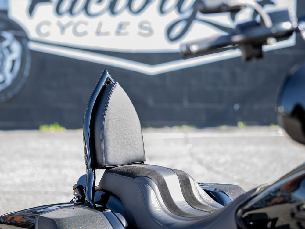 Diablo Sissy Bar Backrest – Gloss Black. Fits Touring 2009up.