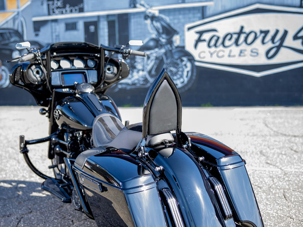 Diablo Sissy Bar Backrest – Gloss Black. Fits Touring 2009up.