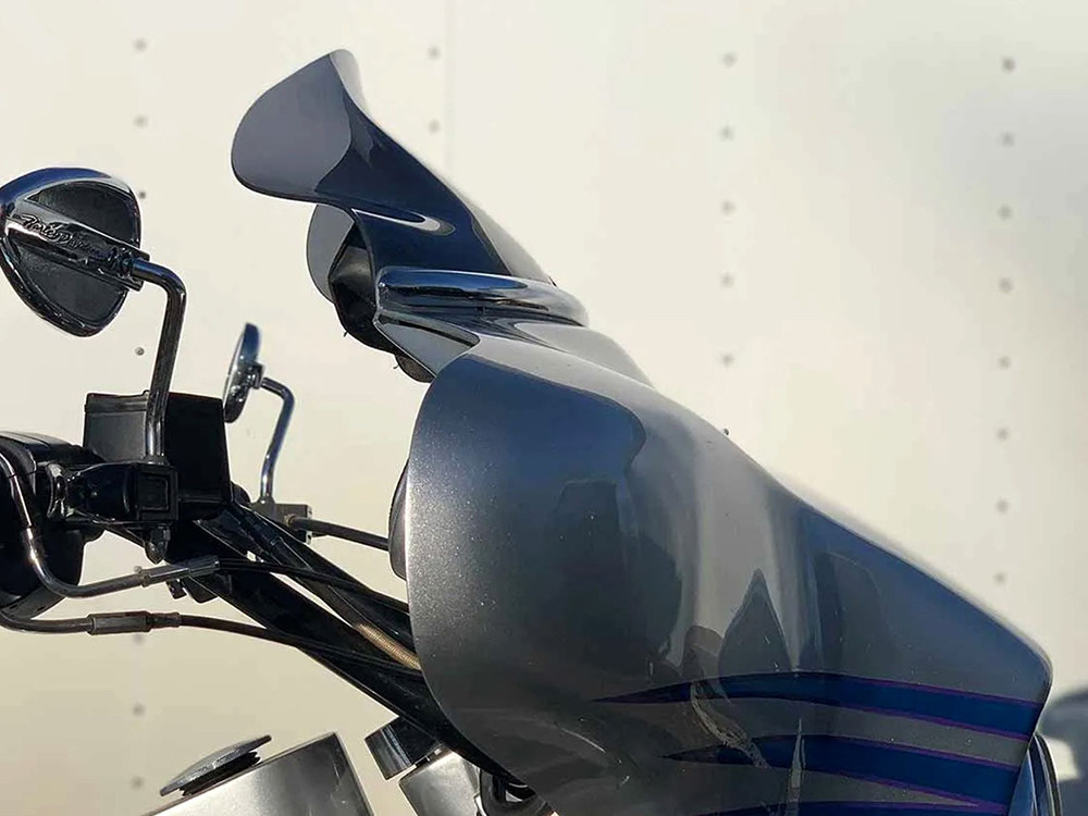 6.5in. Flare Windshield - Dark Smoke. Fits Electra Glide & Ultra 1986-1995.