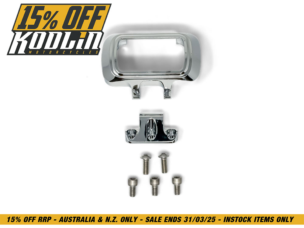 Accent Pro Riser Gauge Housing - Chrome. Fits Street Bob 2018-24, Lowrider ST 2022-24, 2018-24 Breakout and Softail Standard 2020-2022.