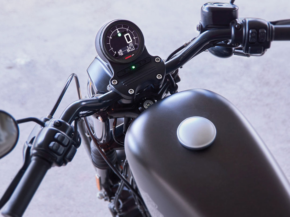 Koso 3-3/8in. Round Speedometer with Tachometer – Black. Fits Softail Fat Bob 2018up, Sportster 2014-2021, Dyna Street Bob, Low Rider & Wide Glide 2012-2017 & Softail Breakout, Rocker & Black Line 2011-2017