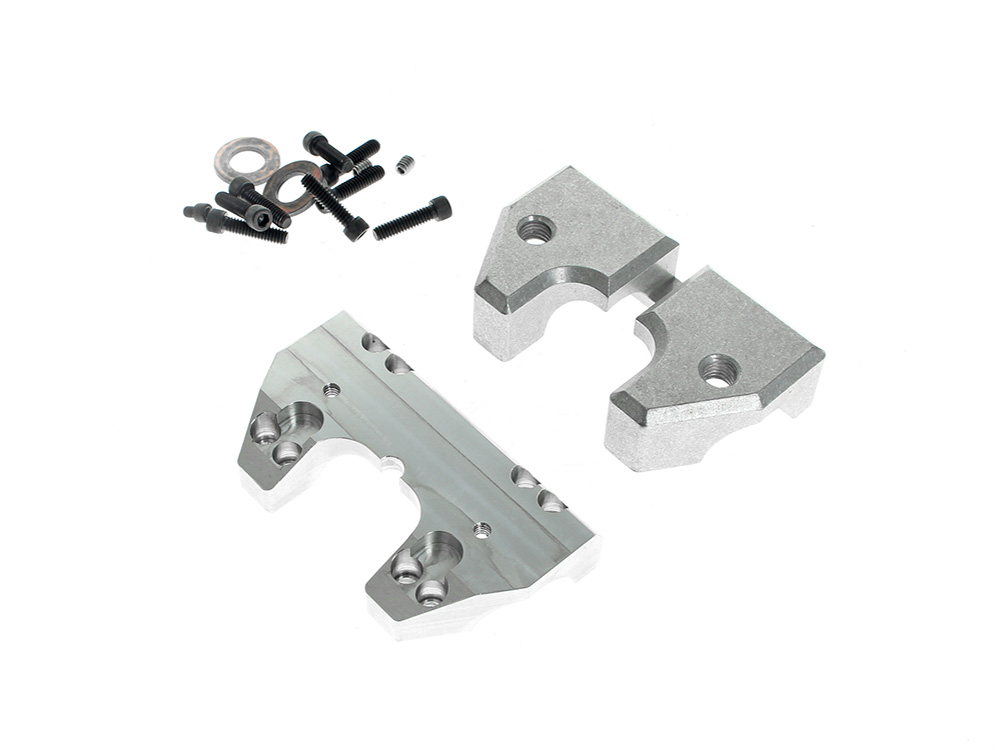 1.5in. Handlebar Riser Adapter. Fits Road King 2014up.