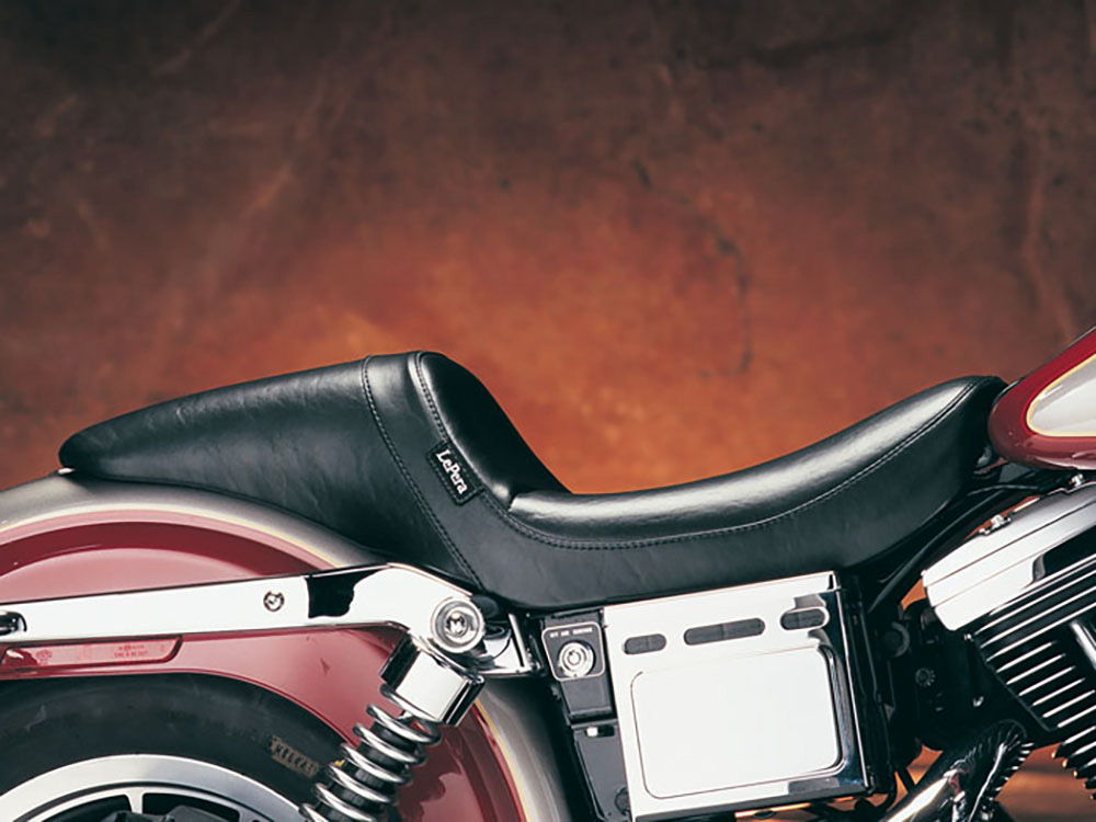 Daytona Sport Dual Seat - Smooth. Fits Dyna 1996-2003