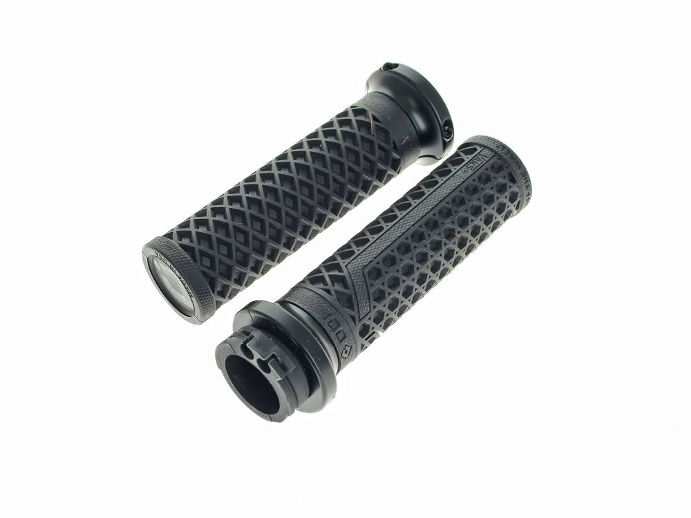 Vans Signature Lock-On Handgrips - Black/Black. Fits H-D with Throttle Cable.