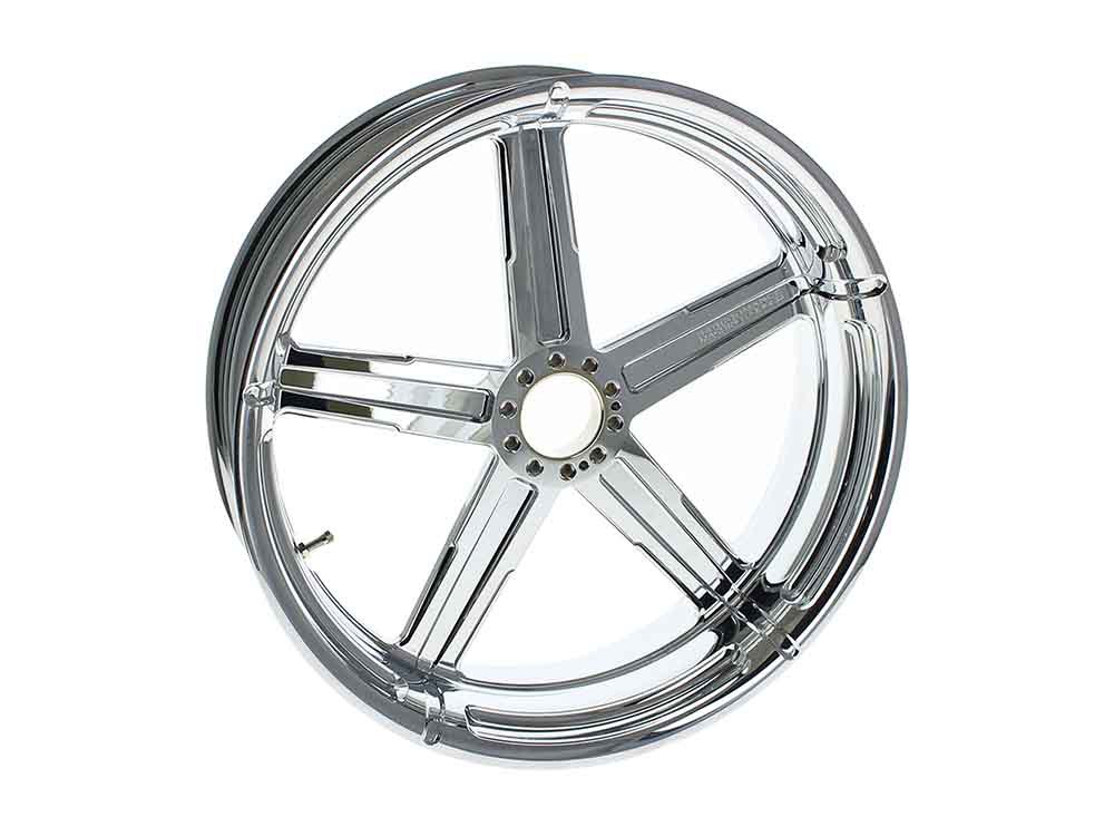 18in. x 5.50in. wide Formula Wheel - Chrome