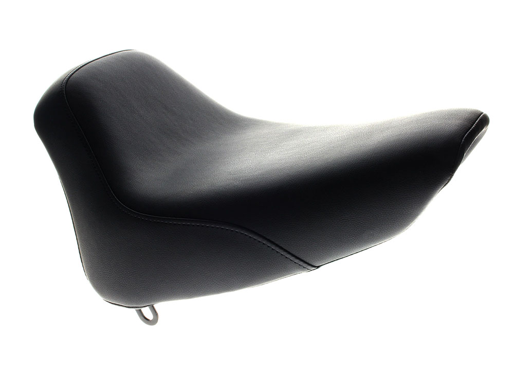 Renegade Solo Seat. Fits Softail 2000-2007 with 130 or 150 OEM Rear Tyre.