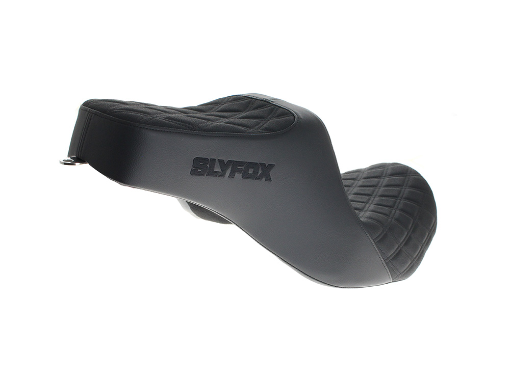 Highnoon Dual Seat with Black Double Diamond Stitch. Fits CVO Touring 2023up, Street Glide & Road Glide 2024up, Touring 2025up