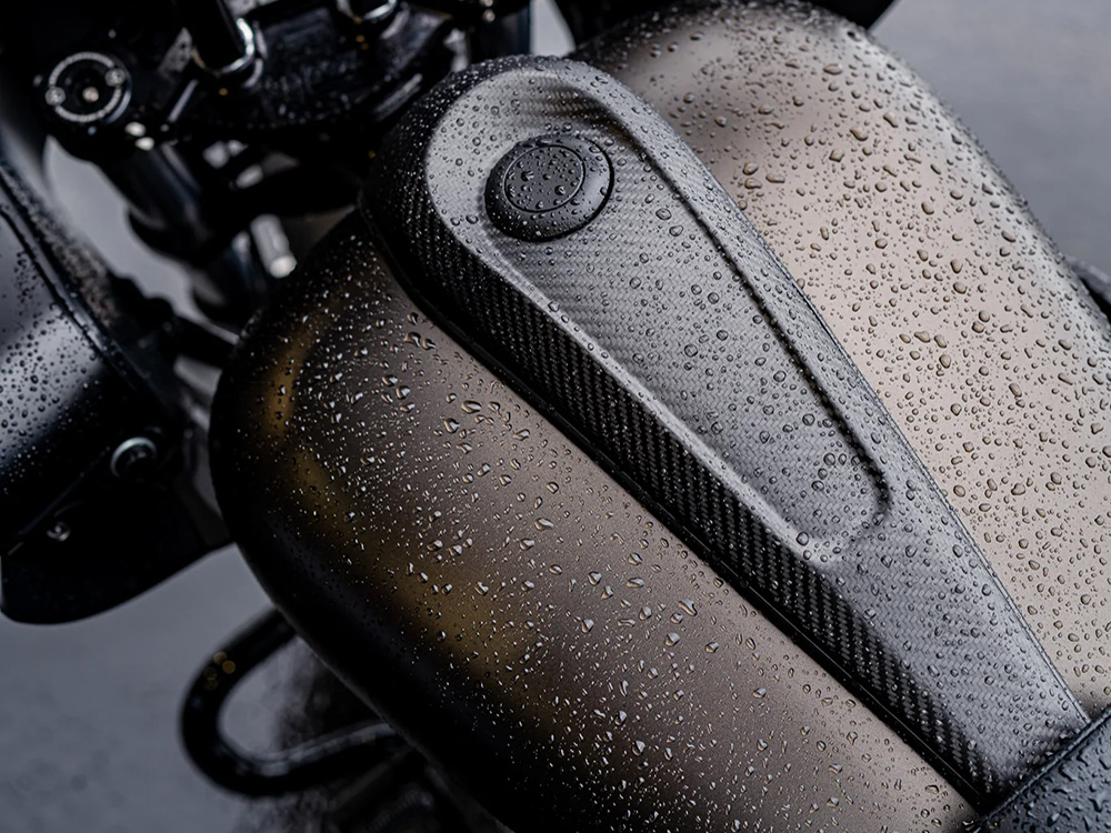 SLYFOX Carbon Dash, Center Fill Models – Matte Finish. Fits Street Glide 2008-2020, Road Glide 2008-2020, Electra Glide 2008-2022, Ultra Limited 2010-2024 Road Glide Linited 2020-2024 & Tri Glide 2009up