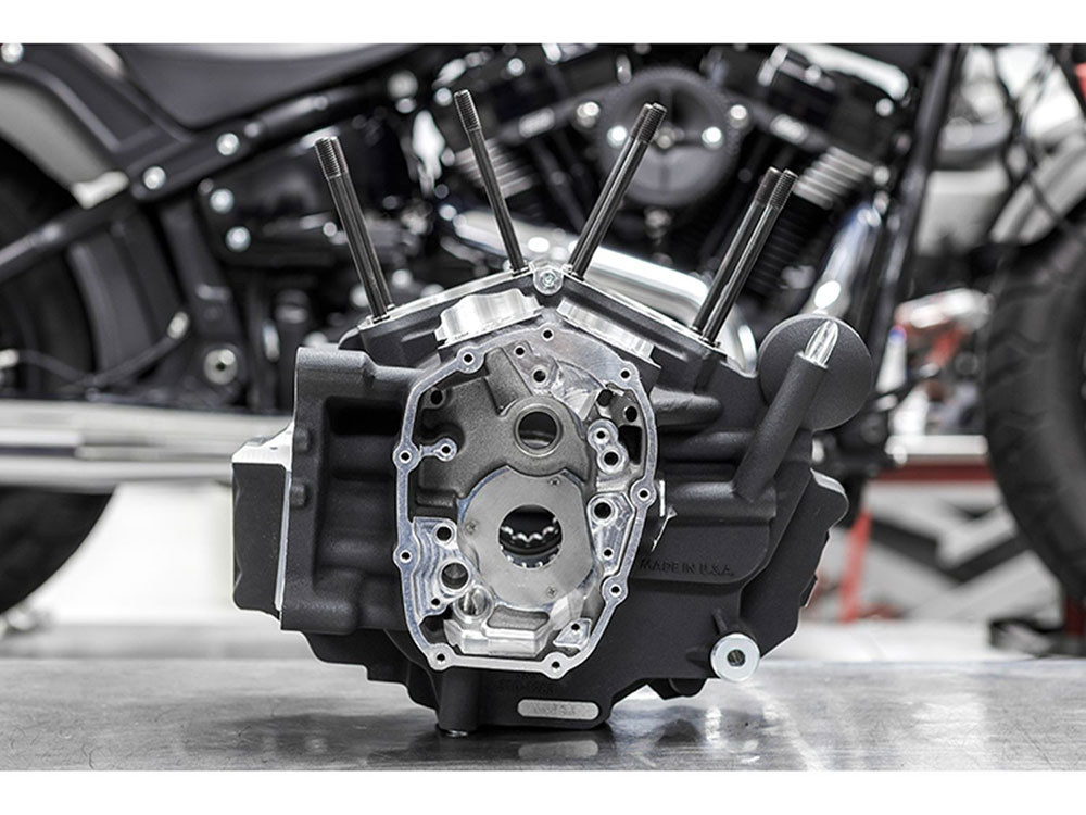 Crankcase Assembly with 4-1/2in. Bore - Black. Fits Softail 2018up
