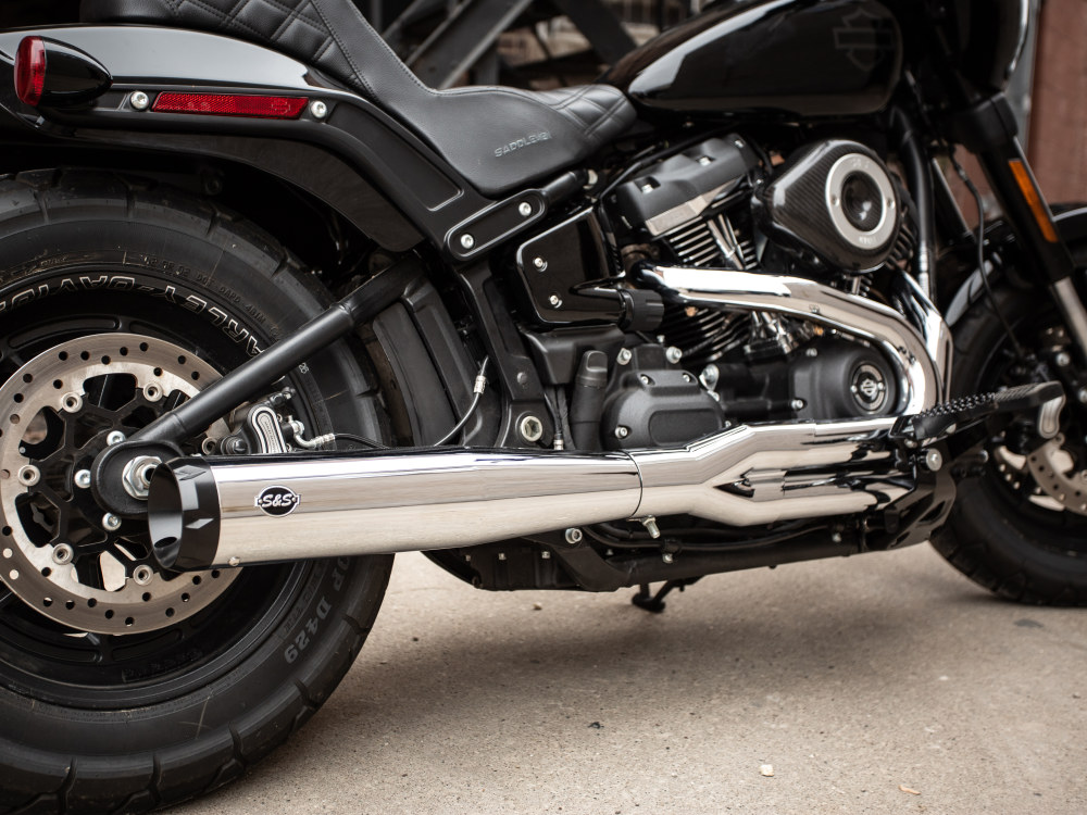 2-into-1 SuperStreet Exhaust - Chrome with Black End Cap. Fits Softail 2018up Non-240 Rear Tyre Models.