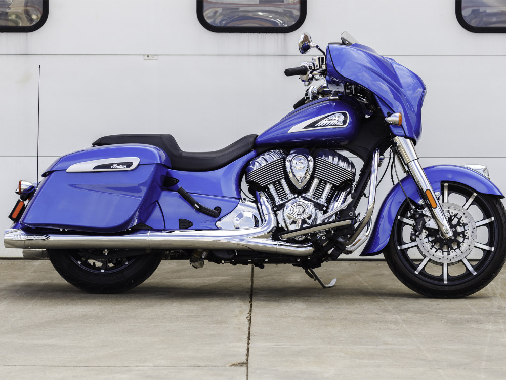 Fishtail 4in. Slip-On Mufflers - Chrome with Chrome End Caps. Fits Indian Big Twin 2014up with Hard Saddle Bags.